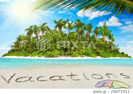 Whole tropical island within atoll in Ocean. Whole tropical island within atoll in Ocean. 29073351