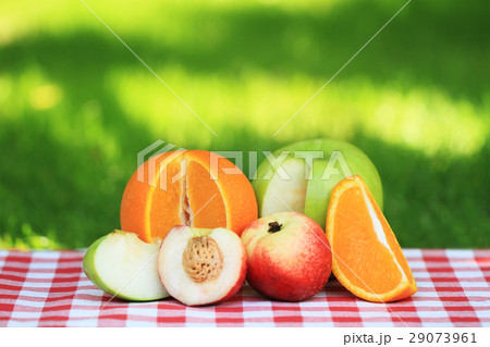 Fresh fruits 29073961