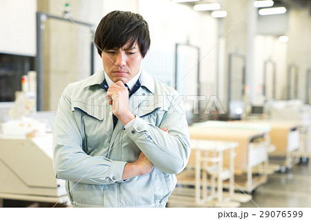 若い作業員 流通 考える 若い作業員 流通 考える 29076599