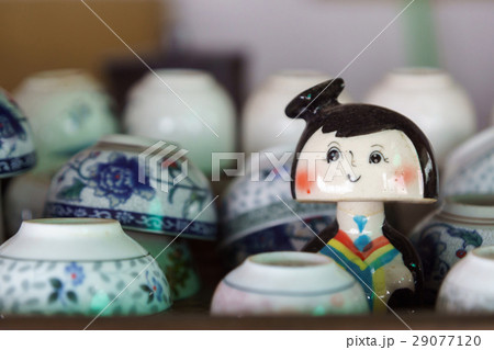 Long Neck Karen Ceramic Doll 29077120