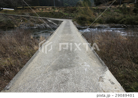 高知県四万十市 小崎沈下橋 高知県四万十市 小崎沈下橋 29089401