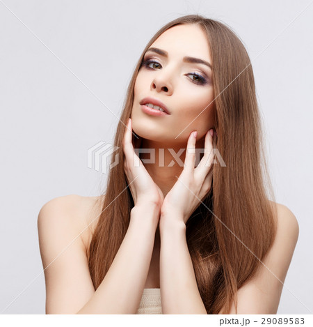 Beautiful Woman with Clean Fresh Skin  29089583