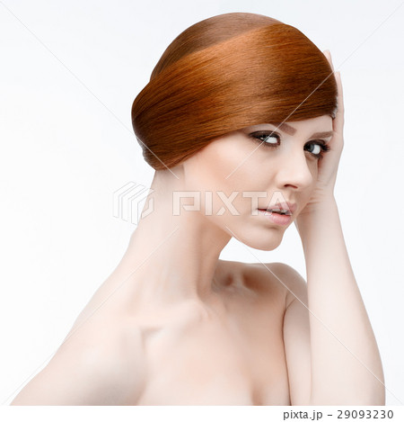 Beautiful Woman with Clean Fresh Skin  29093230