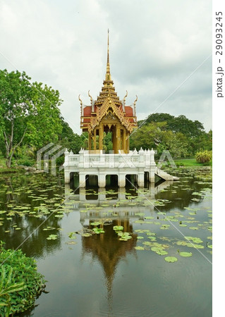 タイ、タイランド、タイ王国の建築、スイレンの池 29093245