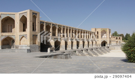 Khaju Bridge, Isfahan, Iran, Asia 29097404
