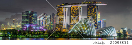 Singapore Skyline and view of Marina Bay Singapore Skyline and view of Marina Bay 29098351
