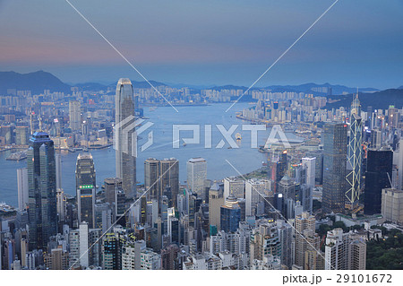 Hong Kong cityscape seen from Lugard Road 29101672