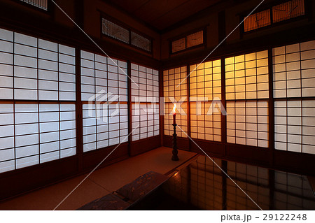 日本伝統の和室 29122248