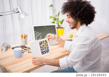 Hipster freelance man working at home 29130444