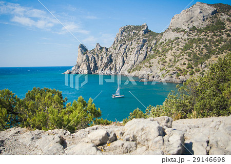 View of the Bay, cliffs, ships and yachts on the View of the Bay, cliffs, ships and yachts on the 29146698