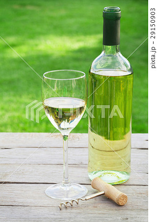 White wine White wine 29150903