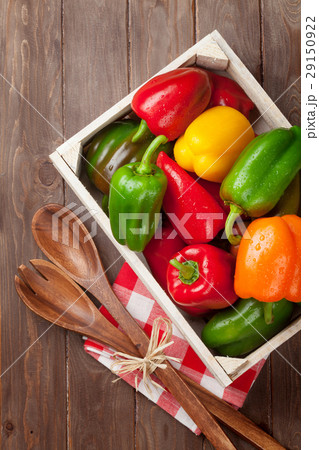 Fresh colorful bell pepper box 29150922