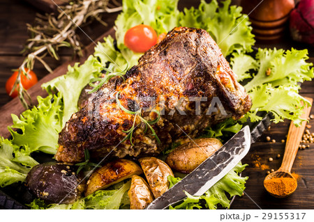 Whole roasted veal with vegetables Whole roasted veal with vegetables 29155317