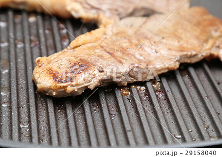 牛肉イメージ 焼きステーキ 牛肉イメージ 焼きステーキ 29158040