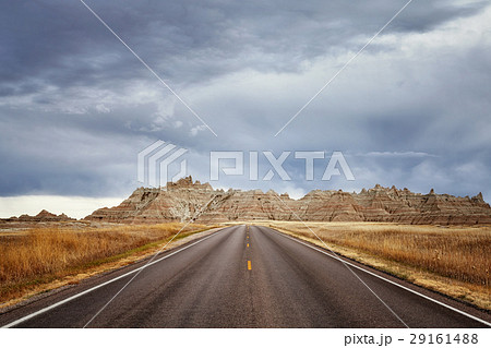 Scenic road in Badlands National Park. 29161488