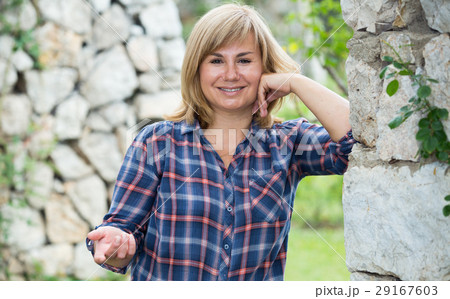 mature woman portrait mature woman portrait 29167603