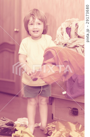 Baby girl chooses dress Baby girl chooses dress 29173680