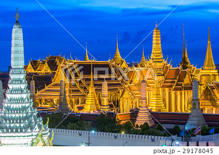 Wat Phra Kaew the famous place in Bangkok Wat Phra Kaew the famous place in Bangkok 29178045