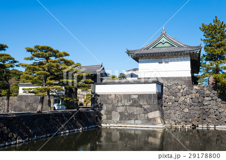皇居 桔梗門 東京都千代田区 2017年2月現在 皇居 桔梗門 東京都千代田区 2017年2月現在 29178800