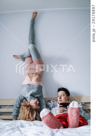 man and woman on the bed 29178897