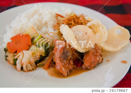 バリ島での食事 バリ島での食事 29179667