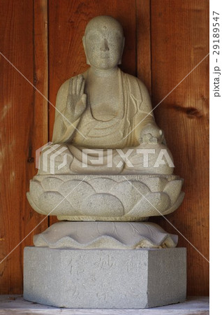 信州の文化財　名工　守屋貞治の石仏　延命地蔵菩薩像　正面縦（長野県塩尻市奈良井長泉寺） 29189547