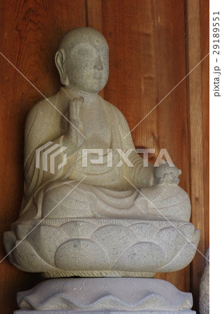 信州の文化財 名工 守屋貞治の石仏 延命地蔵菩薩像 左俯瞰(長野県塩尻市奈良井長泉寺) 信州の文化財 名工 守屋貞治の石仏 延命地蔵菩薩像 左俯瞰(長野県塩尻市奈良井長泉寺) 29189551
