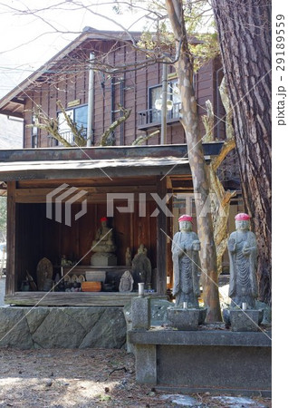 信州の文化財 名工 守屋貞治の石仏 六地蔵と延命地蔵菩薩像(長野県塩尻市奈良井長泉寺) 信州の文化財 名工 守屋貞治の石仏 六地蔵と延命地蔵菩薩像(長野県塩尻市奈良井長泉寺) 29189559