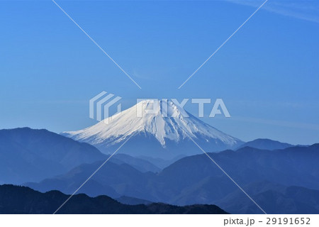 高尾山より富士山冬の朝景 29191652