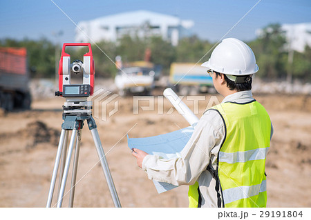 Construction engineer check construction drawing 29191804