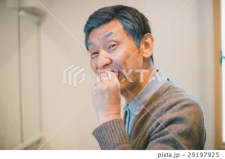 aged man 29197925