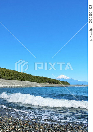 富士山と海の風景 29209432