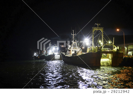 賀露港 カニ漁 漁船 賀露港 カニ漁 漁船 29212942