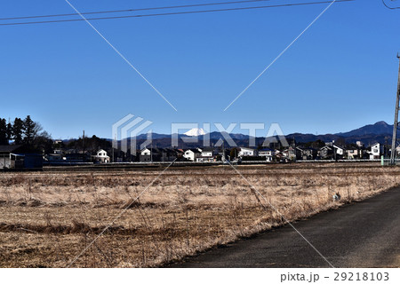 今寺天皇塚水田より富士山冬の朝景 29218103