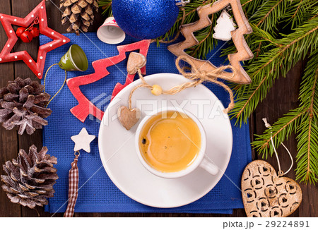 Coffee cup and Christmas decorations top view 29224891