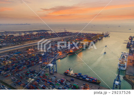 Logistic port Logistic port 29237526