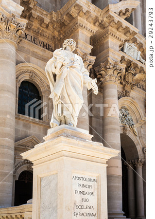 Apostle statue near Cathedral of Syracuse Apostle statue near Cathedral of Syracuse 29243793
