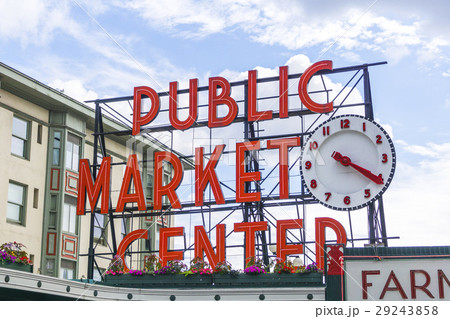 pike place market or Public market in summer. pike place market or Public market in summer. 29243858