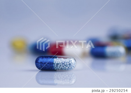 Healthy, Close up of Pills, Tablets, Capsule 29250254