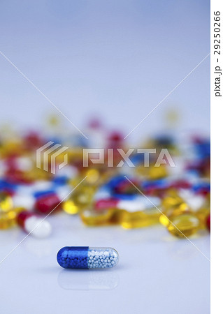 Healthy, Close up of Pills, Tablets, Capsule Healthy, Close up of Pills, Tablets, Capsule 29250266