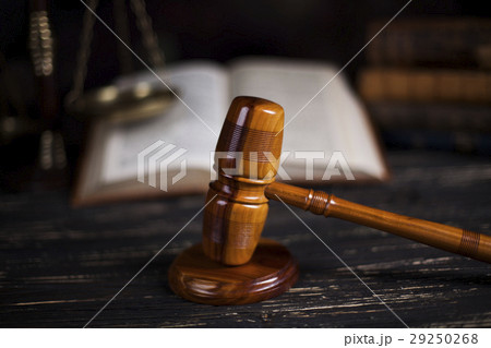 Mallet, Law, legal code and scales of justice  29250268