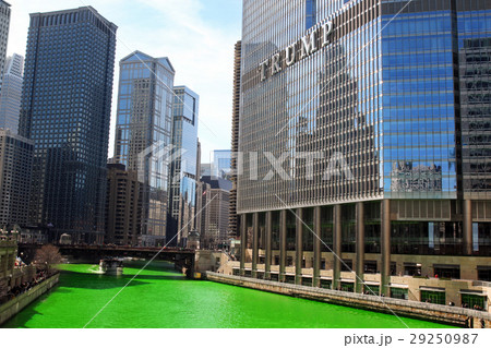 St. Patrick's day. Chicago, USA - March 11, 2017 St. Patrick's day. Chicago, USA - March 11, 2017 29250987