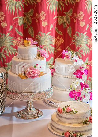 group of wedding cake decorated with flowers group of wedding cake decorated with flowers 29252648