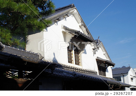 白壁の町柳井の商家 29267207