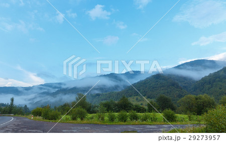 Evening mist in mountain. 29273957