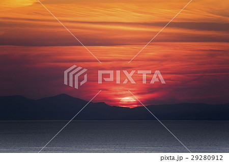 御輿来海岸の夕日 29280912