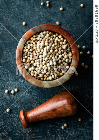 White pepper on dark background directly above 29291699