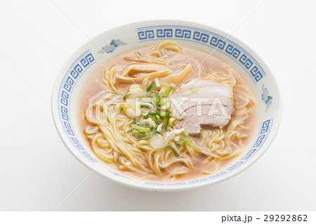醤油ラーメン 白バック 醤油ラーメン 白バック 29292862