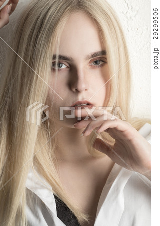 sensual girl portrait sensual girl portrait 29299506
