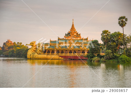 The Karaweik palace in Yangon, Myanmar 29303657